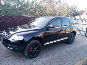 Авто Volkswagen Touareg 2006 № 8613378