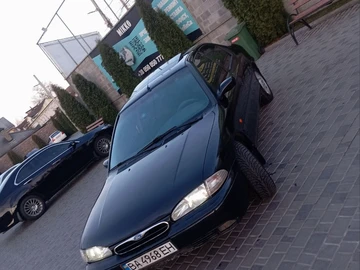 Авто Ford Mondeo 1993 № 8613421