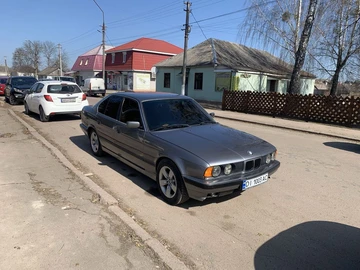 Авто BMW 5 Серия 1993 № 8613423