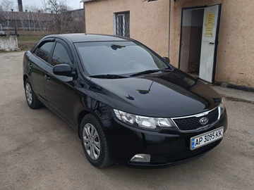 Авто KIA Cerato Forte  2012 № 8613456