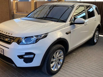 Авто Land Rover Discovery 2019 № 8613602
