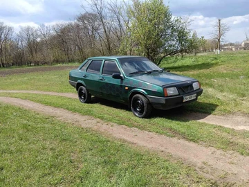 Авто ВАЗ 21099 1999 № 8613656