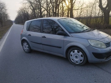 Авто Renault Scenic 2003 № 8613661