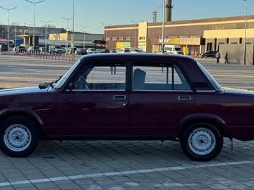 Авто ВАЗ 2107 2008 № 8613699