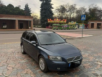 Авто Volvo V50 2007 № 8613735