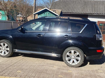 Авто Mitsubishi Outlander 2011 № 8613910