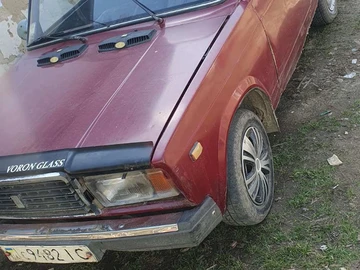 Авто ВАЗ 2107 1989 № 8613916