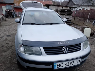 Авто Volkswagen Passat Variant 1999 № 8613923