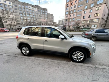 Авто Volkswagen Tiguan 2010 № 8613948