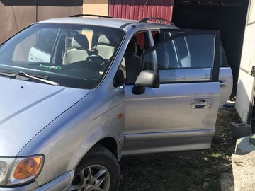 Авто Hyundai Trajet 2002 № 8613970