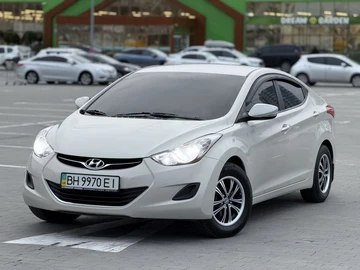 Авто Hyundai Elantra 2013 № 8614002