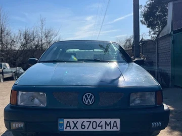 Авто Volkswagen Passat Sedan 1991 № 8614007