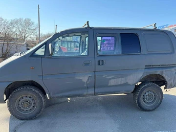 Авто Mitsubishi Delica 2007 № 8614173