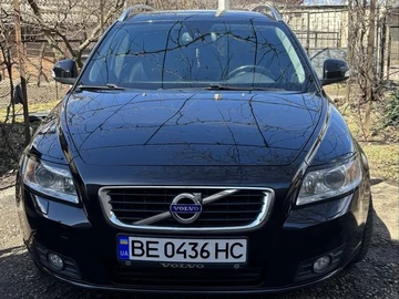 Авто Volvo V50 2012 № 8614174