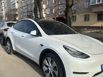 Авто Tesla Roadster 2020 № 8614177