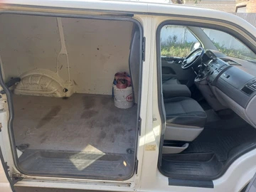 Авто Volkswagen Transporter 2008 № 8614179