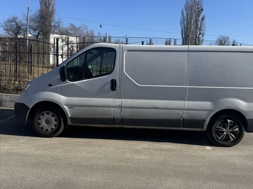 Авто Opel Vivaro 2010 № 8614215
