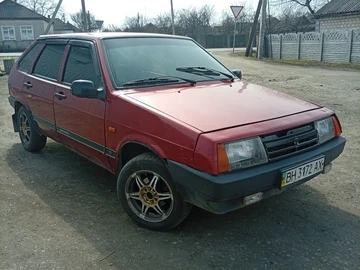 Авто ВАЗ 2109 1992 № 8614295