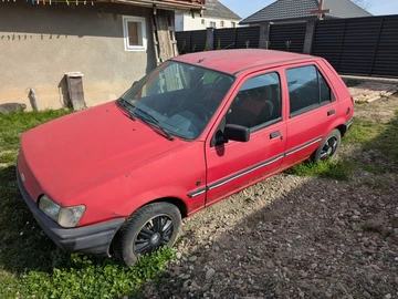 Авто Ford Fiesta 1988 № 8614302