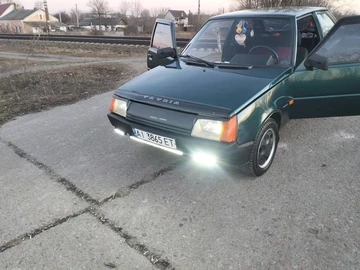 Авто ЗАЗ 1102 1998 № 8614611