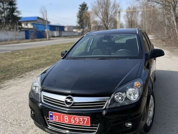 Авто Opel Astra 2011 № 8614638