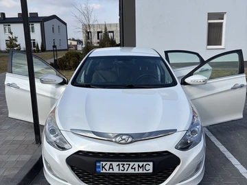 Авто Hyundai Sonata 2013 № 8614828