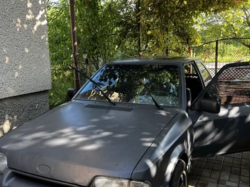 Авто Ford Escort 1986 № 8614844