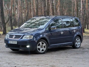 Авто Volkswagen Touran 2003 № 8614896