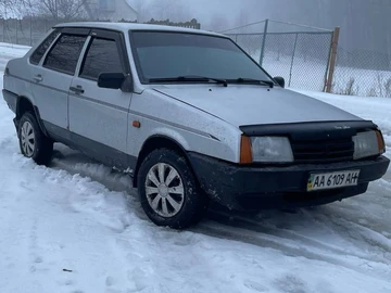 Авто ВАЗ 21099 2001 № 8614898