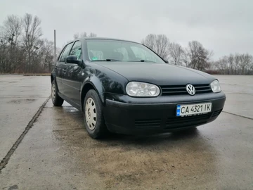Авто Volkswagen Golf 1999 № 8614899