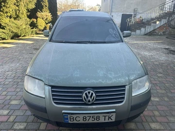 Авто Volkswagen Passat Sedan 2002 № 8615248