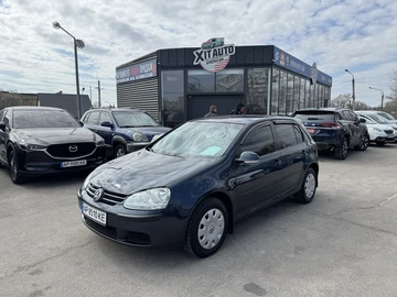 Авто Volkswagen Golf 2004 № 8615276