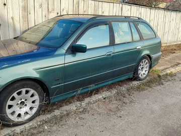 Авто BMW 5 Серия 1998 № 8615459