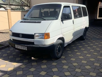 Авто Volkswagen Transporter 1992 № 8615474