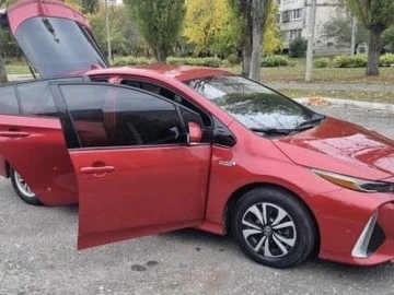 Авто Toyota Prius 2017 № 8615533