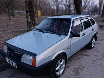 Авто ВАЗ 2109 2004 № 8615547
