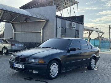 Авто BMW 3 Серия 1998 № 8615787