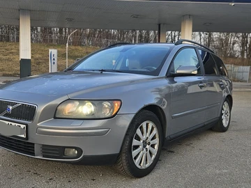 Авто Volvo V50 2005 № 8615797