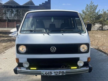 Авто Volkswagen Transporter 1988 № 8615813