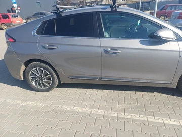 Авто Hyundai Ioniq 2019 № 8615830