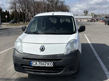 Авто Renault Kangoo Passenger 2010 № 8615867