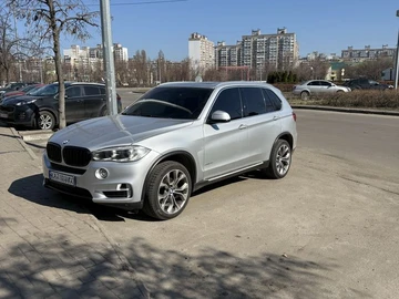 Авто BMW X5 2015 № 8615876