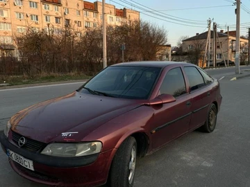 Авто Opel Vectra 1997 № 8616001