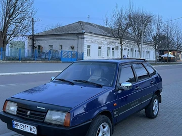 Авто ВАЗ 2109 1999 № 8616015