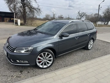 Авто Volkswagen Passat Variant 2011 № 8616020