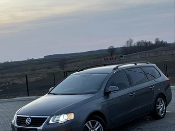 Авто Volkswagen Passat Variant 2005 № 8616030