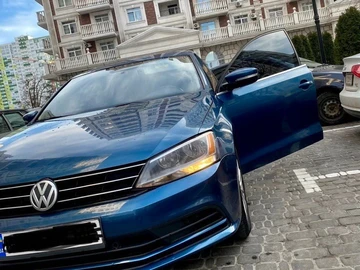 Авто Volkswagen Jetta 2015 № 8616073