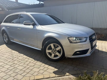 Авто Audi A4 2013 № 8616078