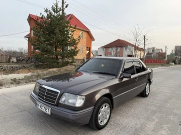 Авто Mercedes E Серия 1995 № 8616141