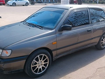 Авто Nissan Sunny 1992 № 8616142